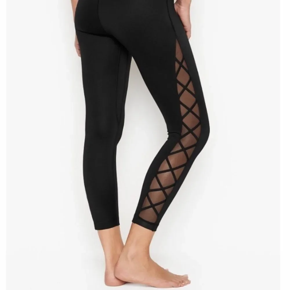 Victoria's Secret Incredible Essential Lace Up Legging Black Floral - Picture 11 of 11